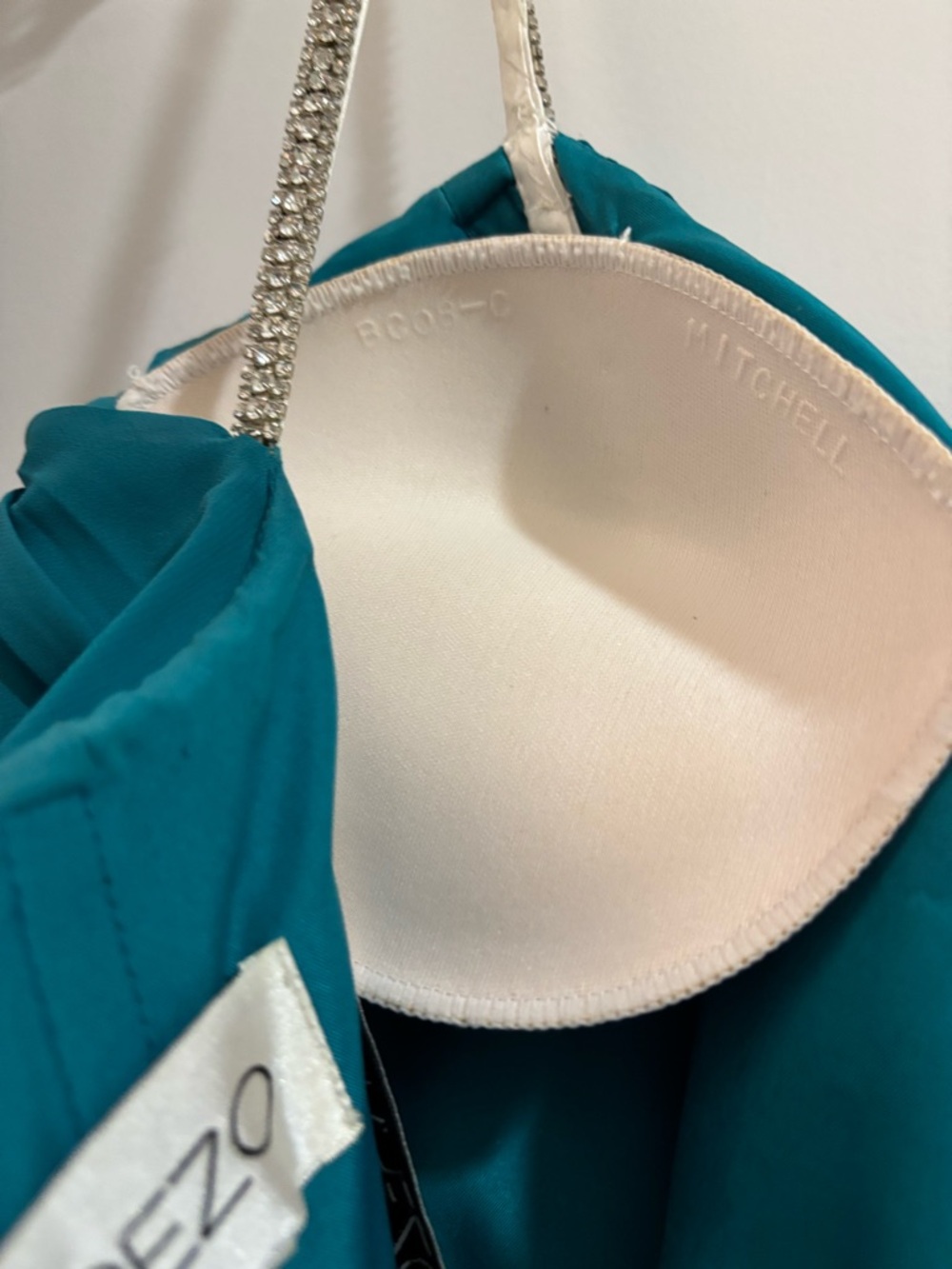 Elegant Teal Evening Gown - Picture 14 of 15